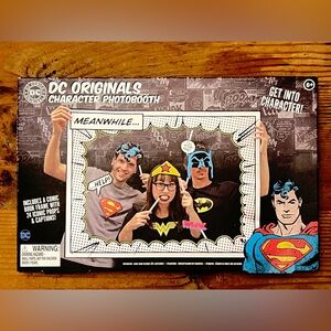 DC Originals Comics, Wonder Woman, Super Man, Batman Character PhotoBooth New